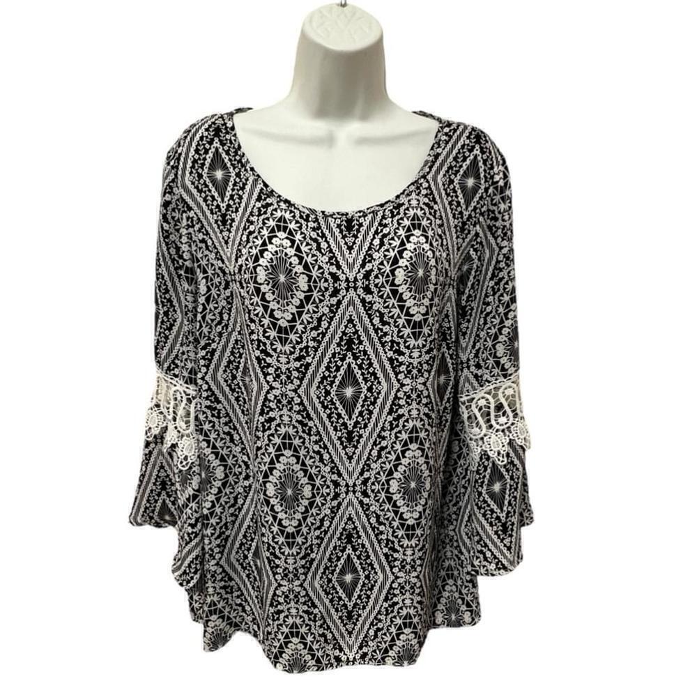 ZAC & RACHEL Black & White Scoop Neck Lace Trimmed Sleeve High Low Hem Top, Sz L